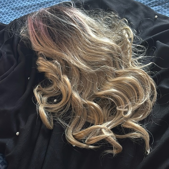 HD Lace Long Curly Blonde Synthetic Wig - Picture 2 of 10